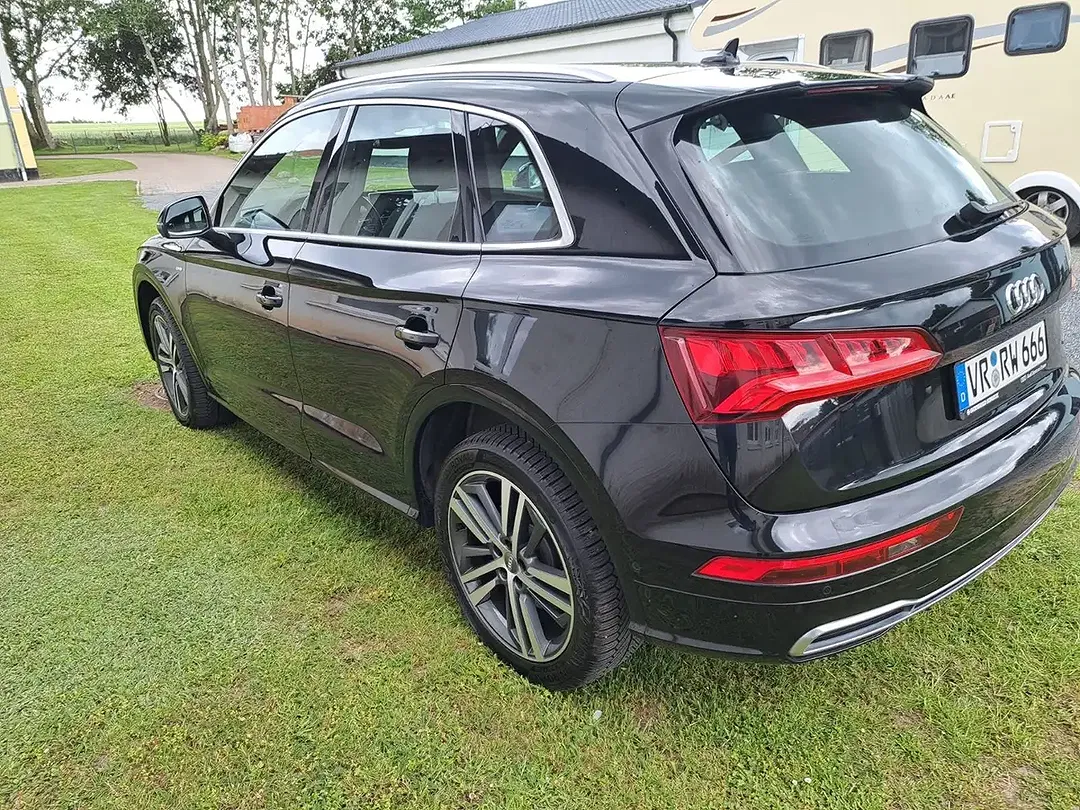 Audi Q5 - Thumbnail 4