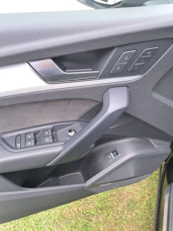Audi Q5 - Thumbnail 9