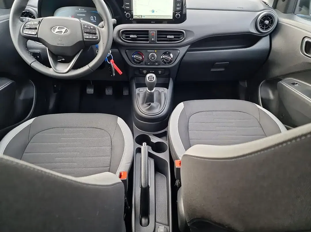 Hyundai i10 - Thumbnail 11