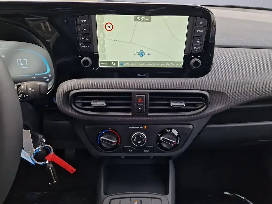 Hyundai i10 - Thumbnail 12