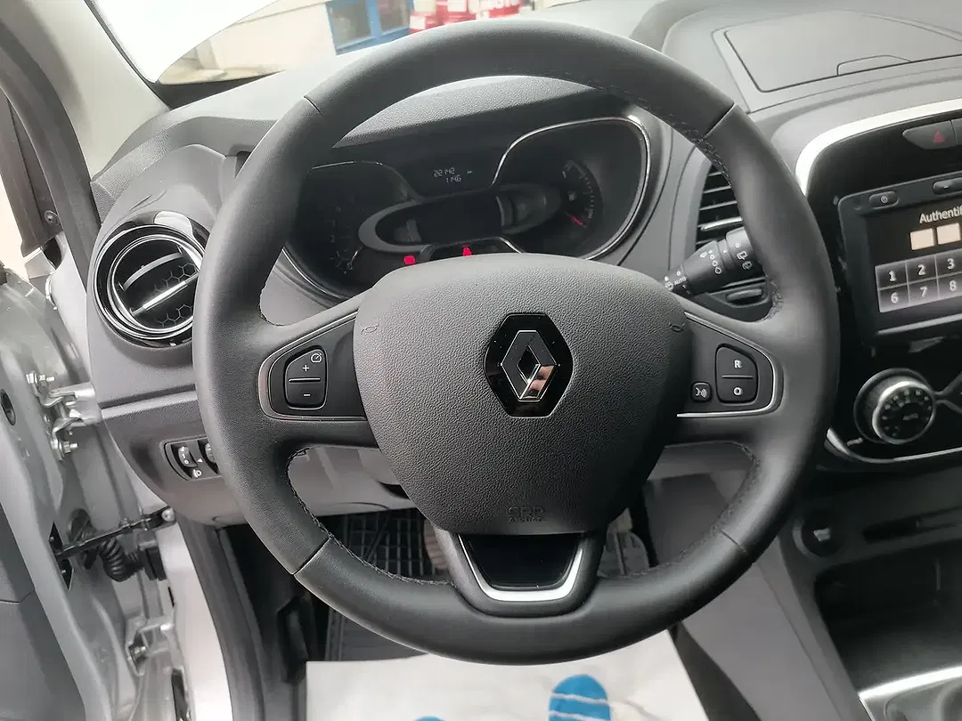 Renault Captur - Thumbnail 11