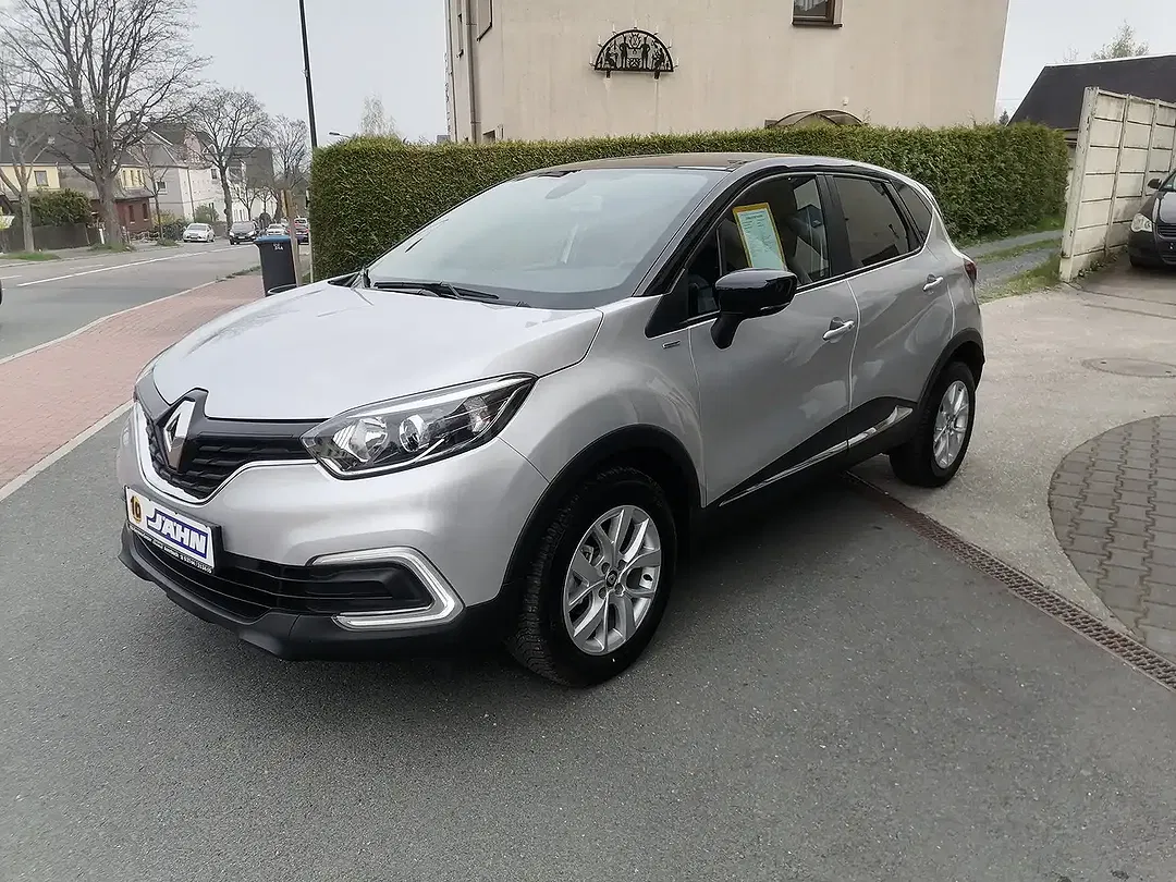 Renault Captur - Thumbnail 2
