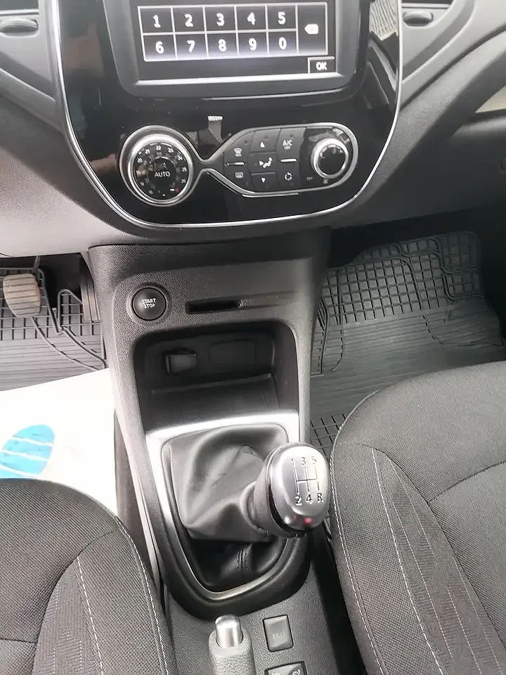 Renault Captur - Thumbnail 9