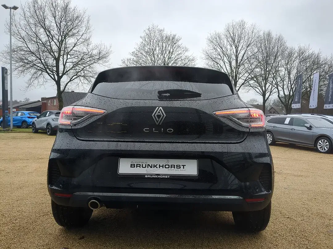 Renault Clio - Thumbnail 2