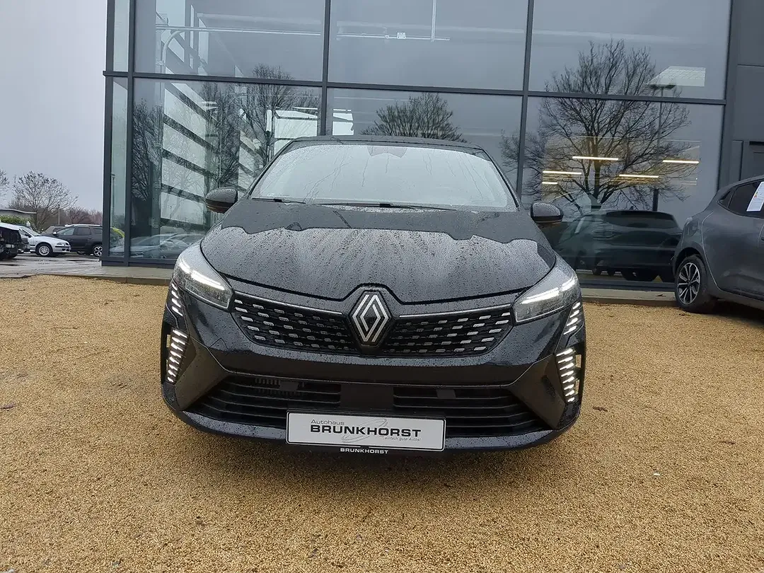 Renault Clio - Thumbnail 3