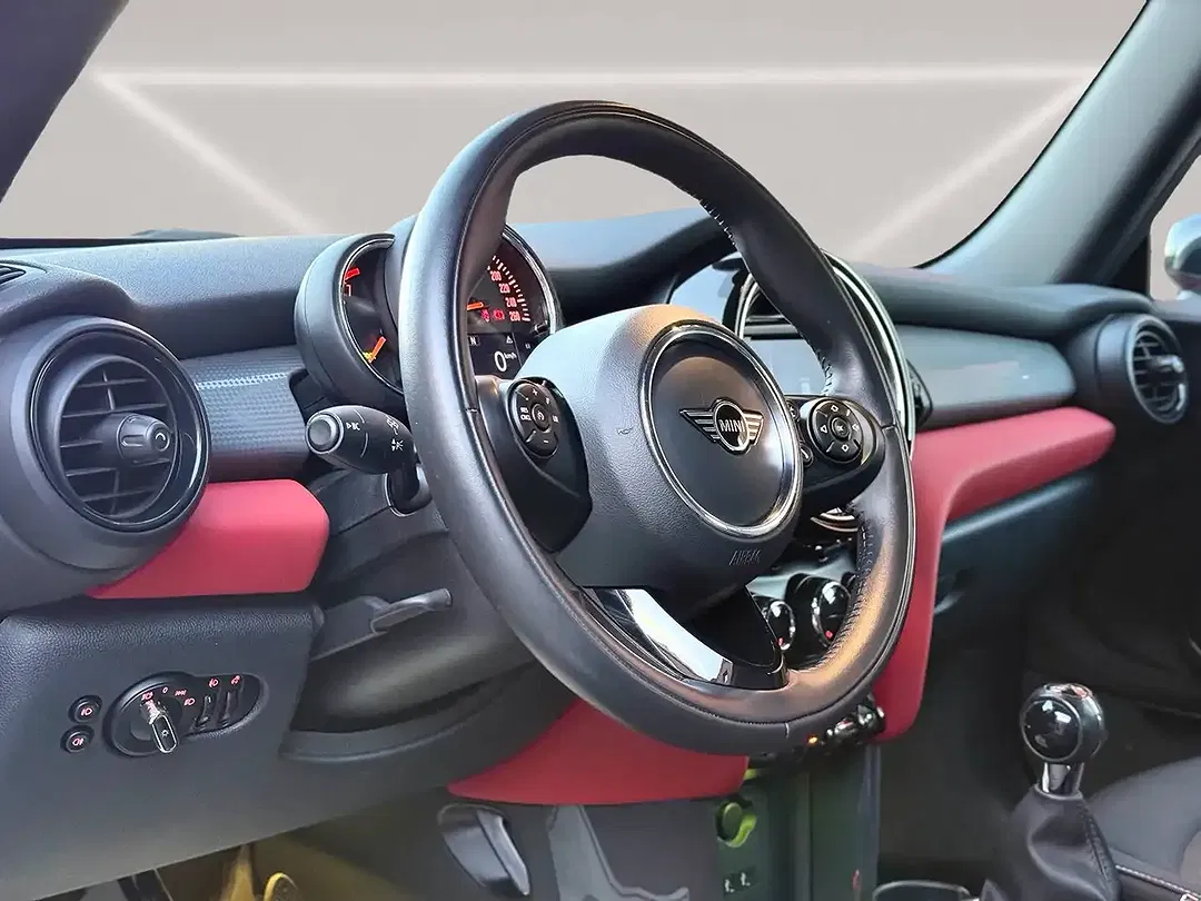 MINI Cooper - Thumbnail 10
