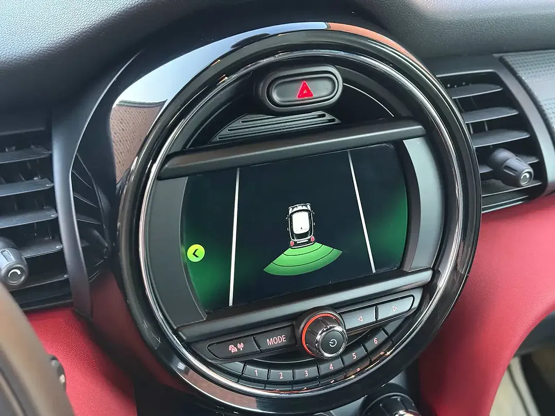 MINI Cooper - Thumbnail 14