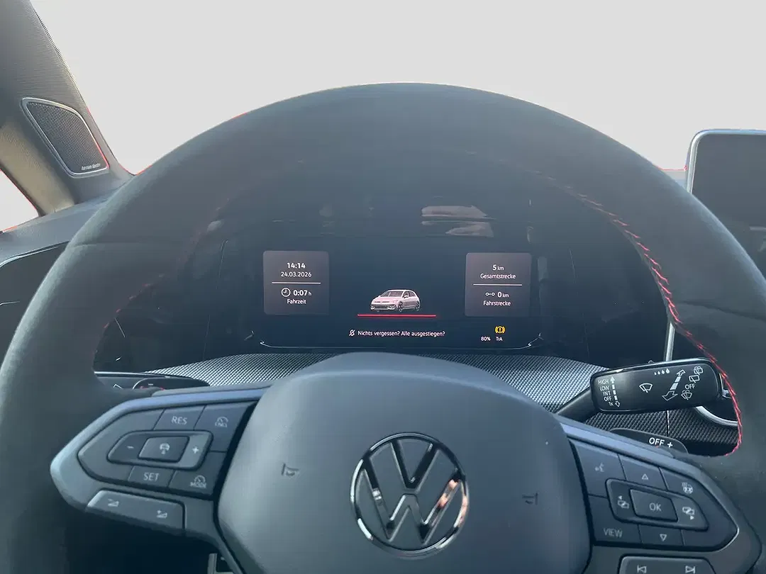 Volkswagen Golf GTI - Thumbnail 8