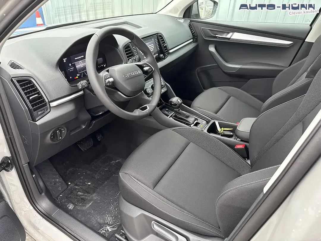 Skoda Karoq - Thumbnail 5
