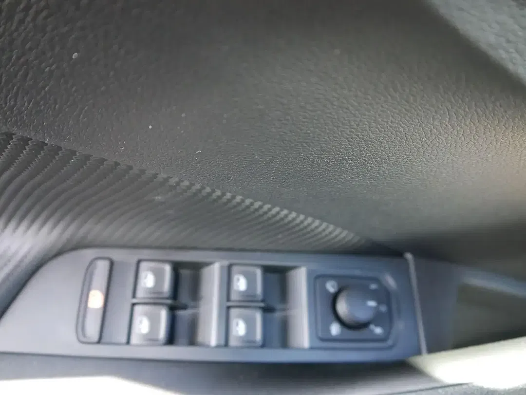 Skoda Kamiq - Thumbnail 9