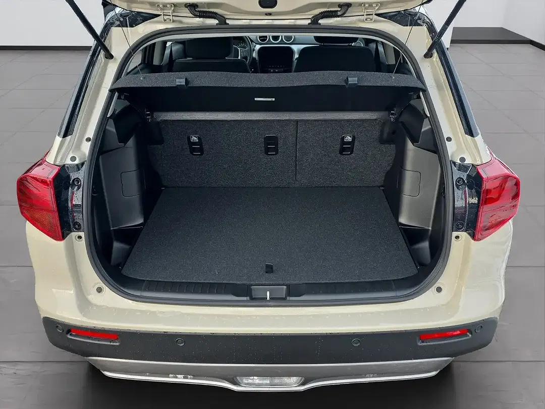 Suzuki Vitara - Thumbnail 10