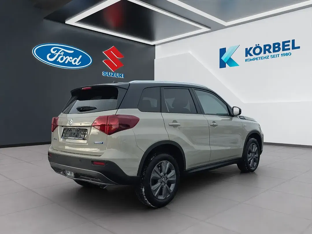 Suzuki Vitara - Thumbnail 6