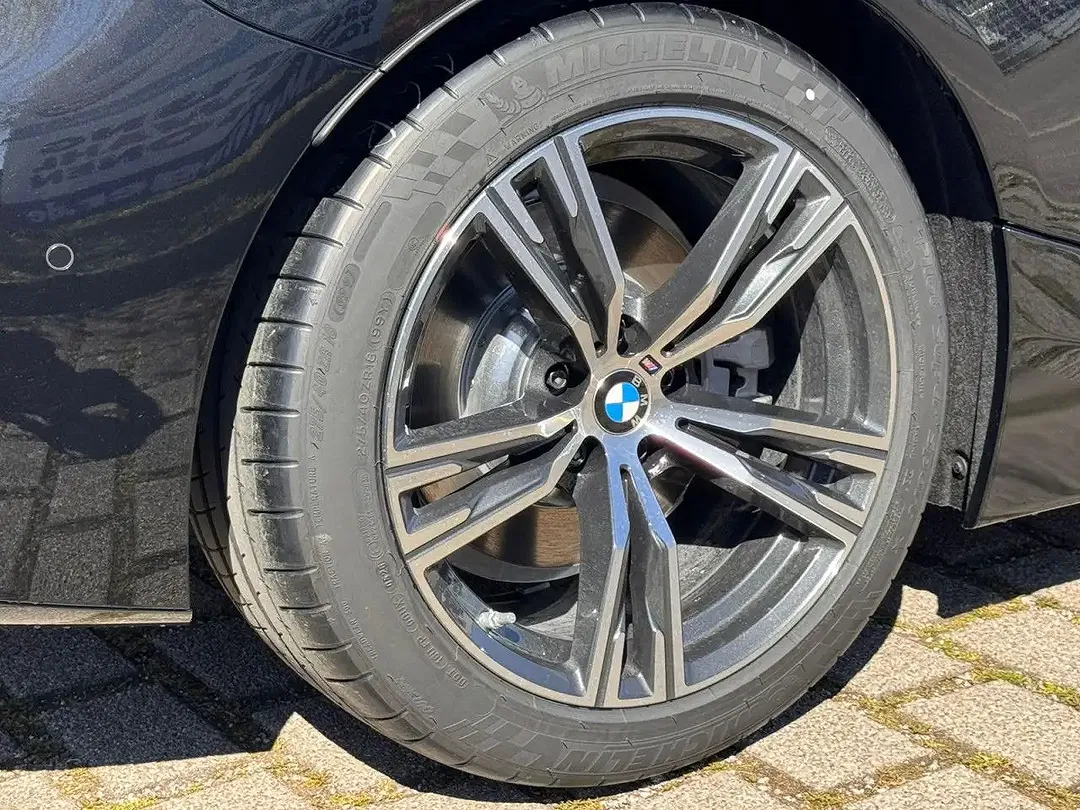 BMW Z4 - Thumbnail 8