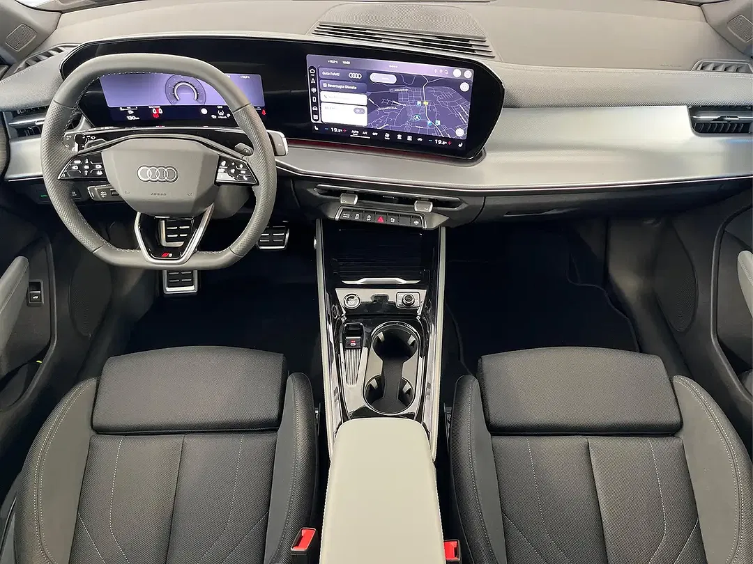 Audi Q3 - Thumbnail 6