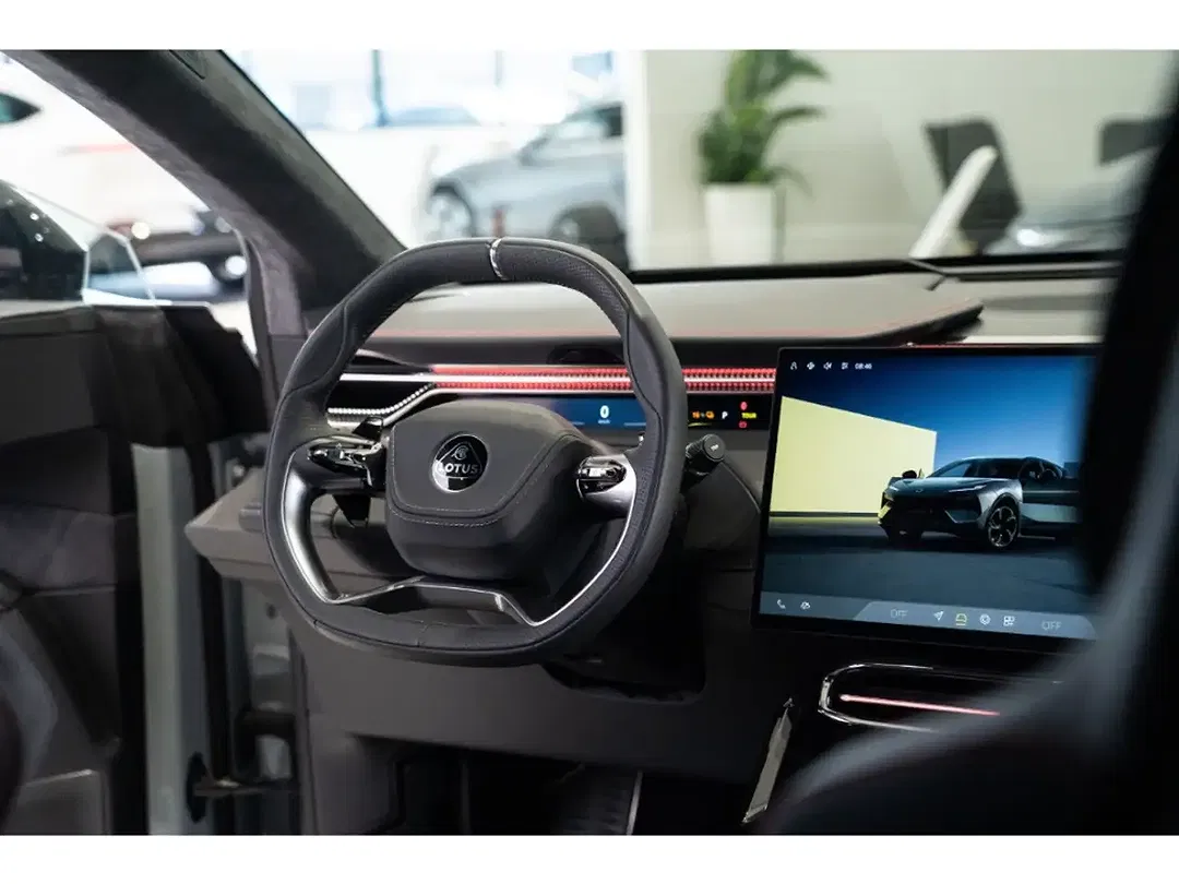 Lotus Eletre - Thumbnail 13