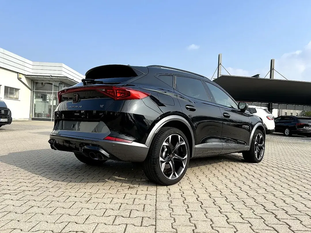 CUPRA Formentor - Thumbnail 4