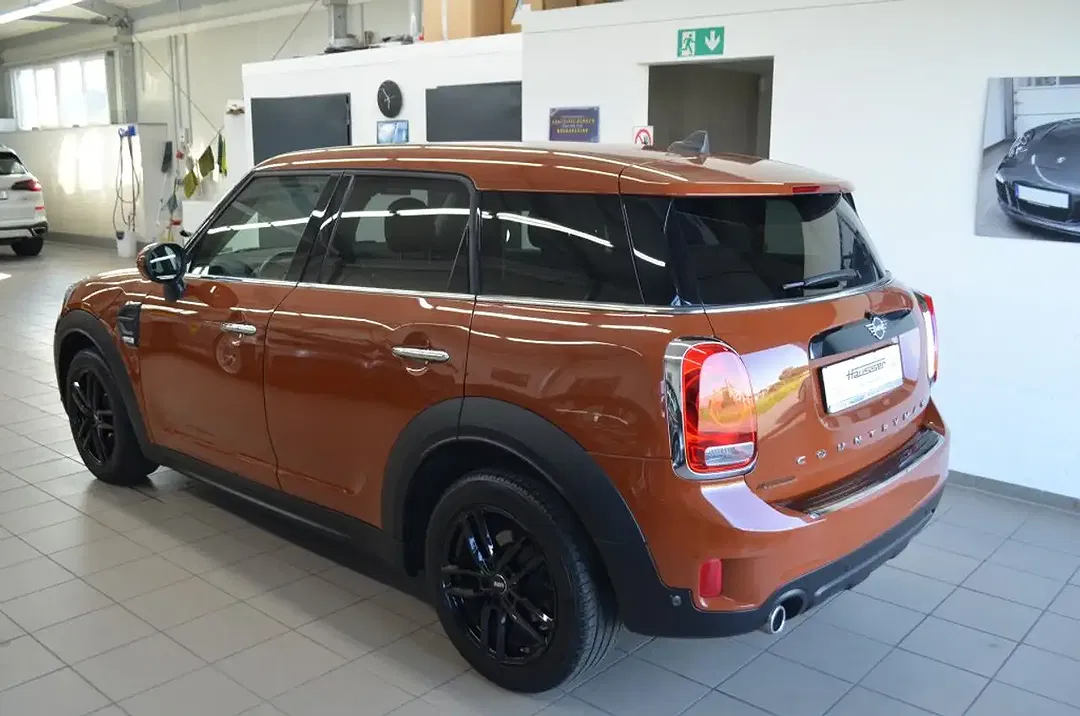 MINI One Countryman - Thumbnail 6