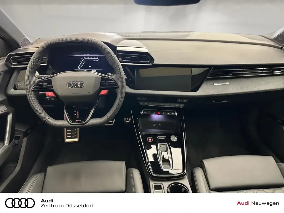 Audi RS3 - Thumbnail 6