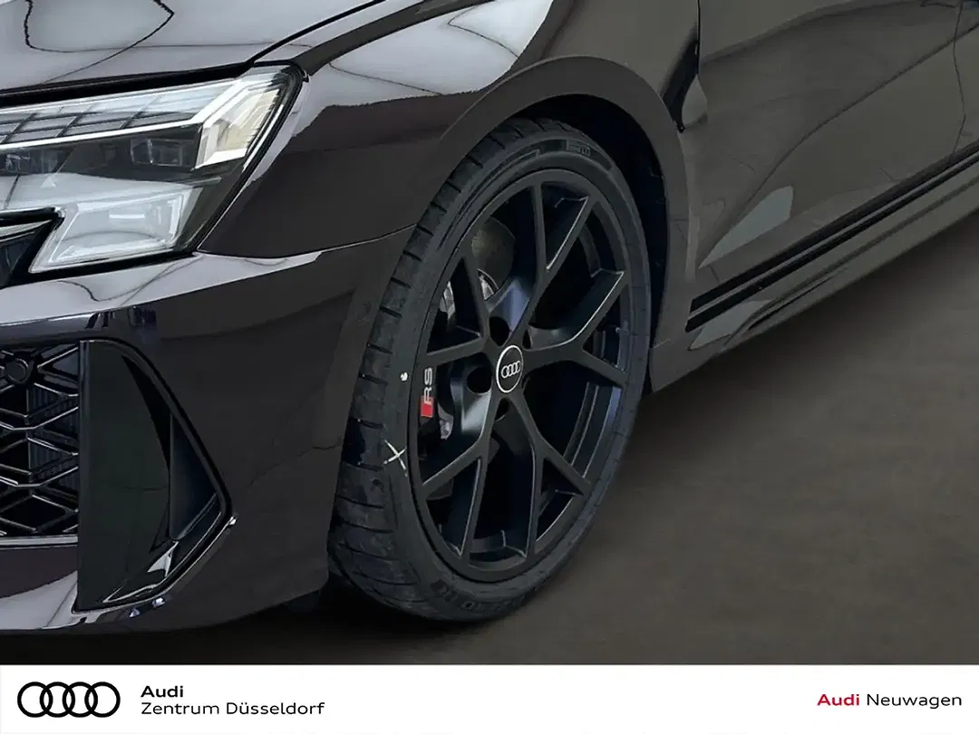 Audi RS3 - Thumbnail 9