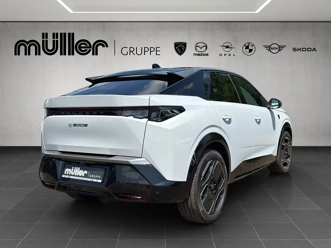 Peugeot 3008 - Thumbnail 2