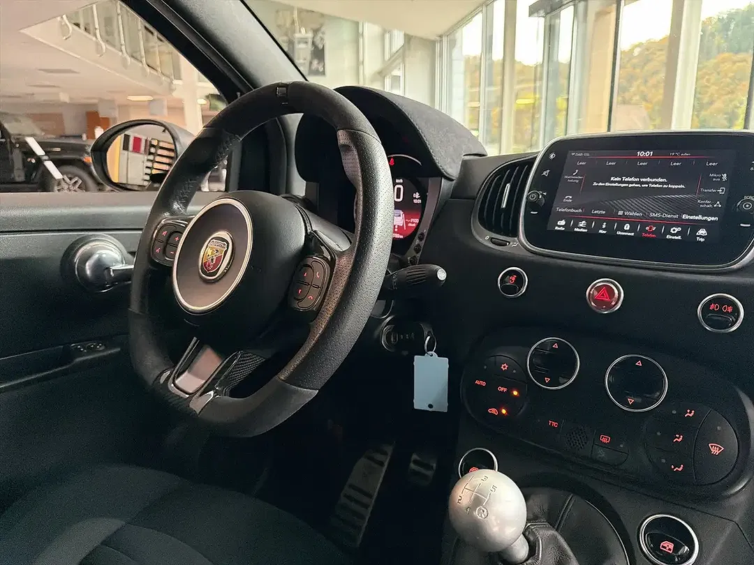 Abarth 500C - Thumbnail 13