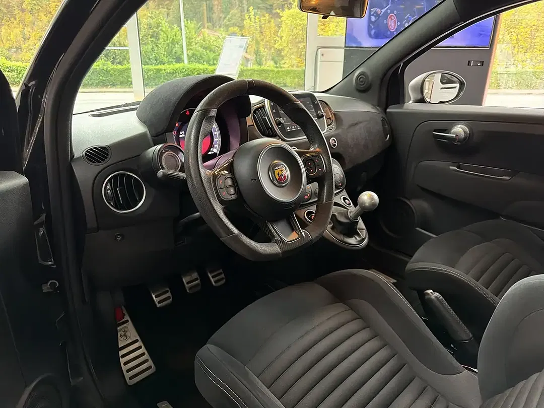 Abarth 500C - Thumbnail 5
