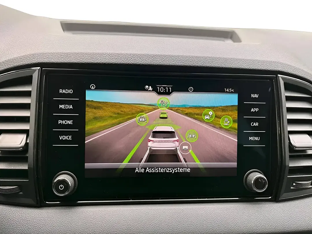 Skoda Karoq - Thumbnail 12