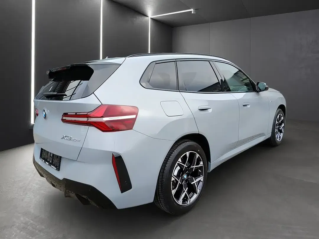BMW X3 - Thumbnail 4