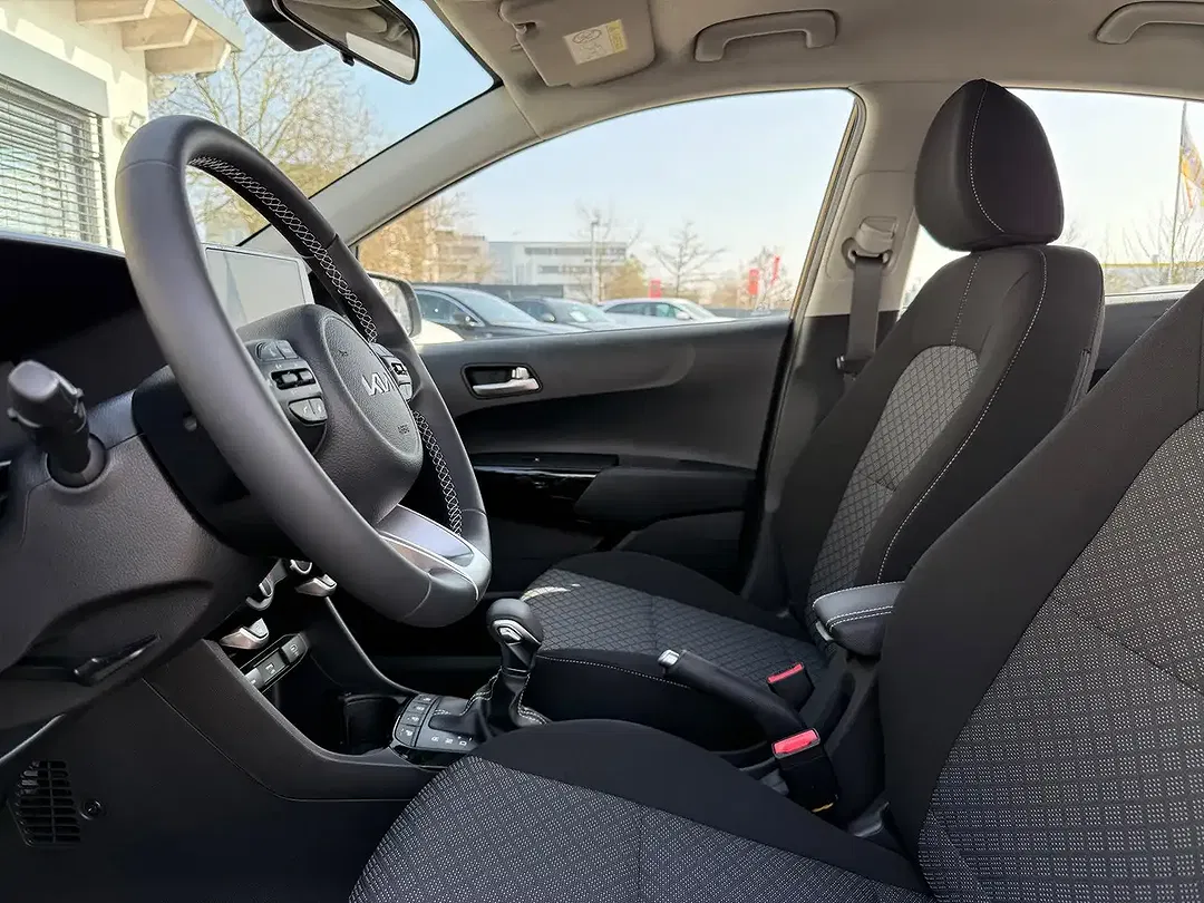 Kia Picanto - Thumbnail 5