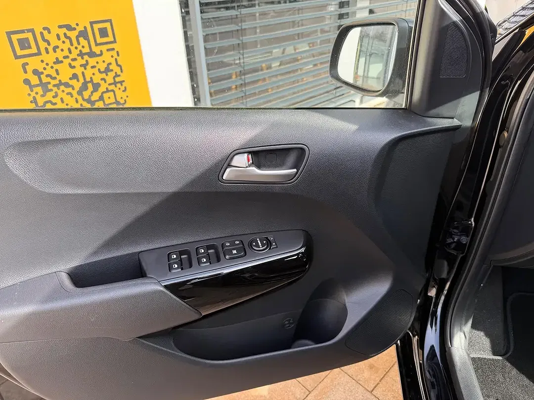 Kia Picanto - Thumbnail 6
