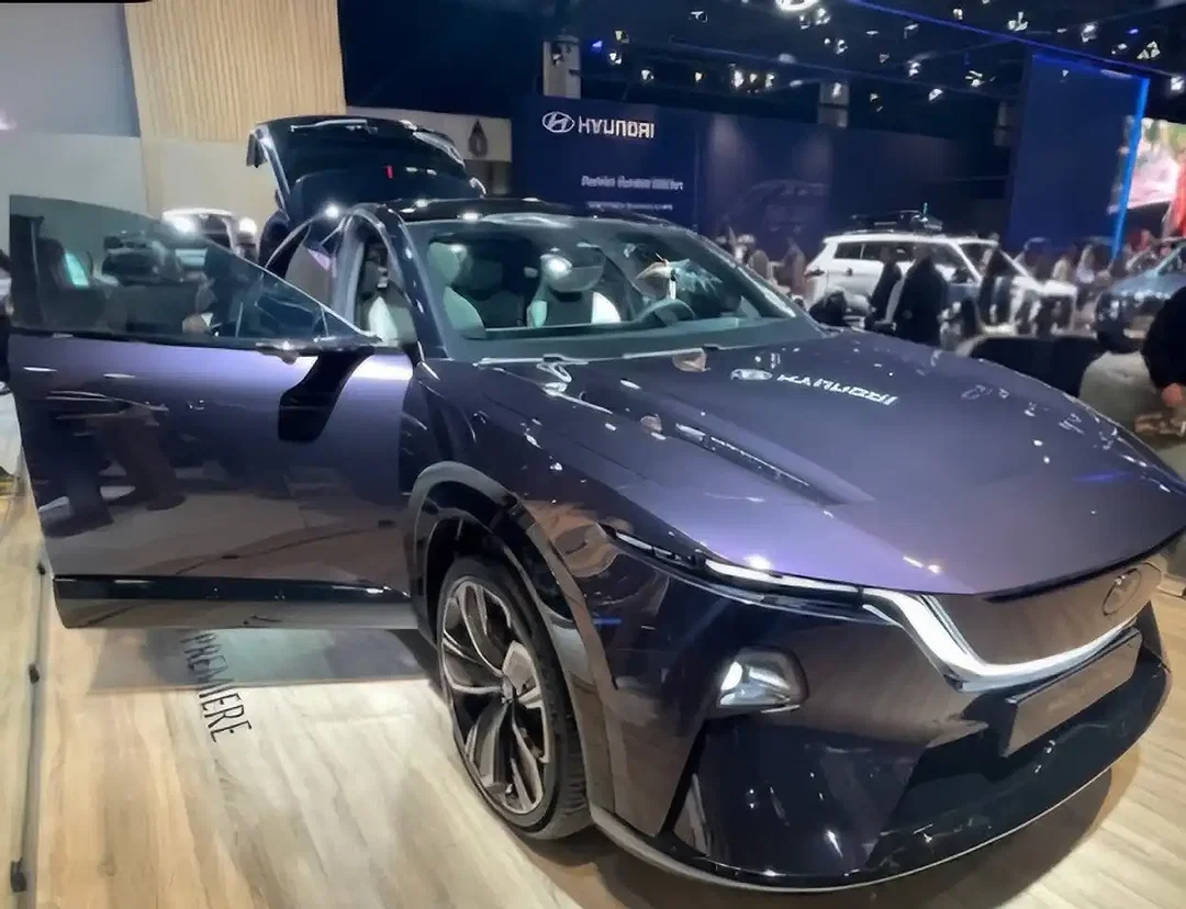 Mazda CX-6e - Afbeelding 1