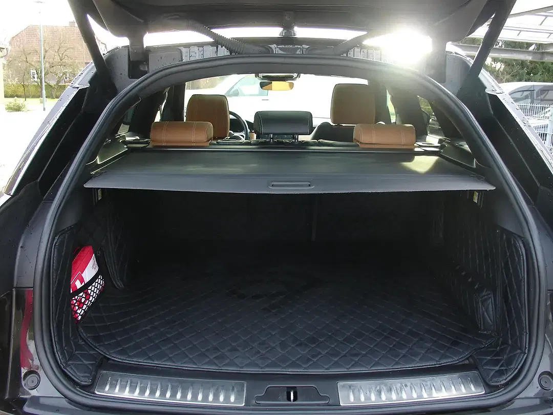 Land Rover Range Rover Velar - Thumbnail 15