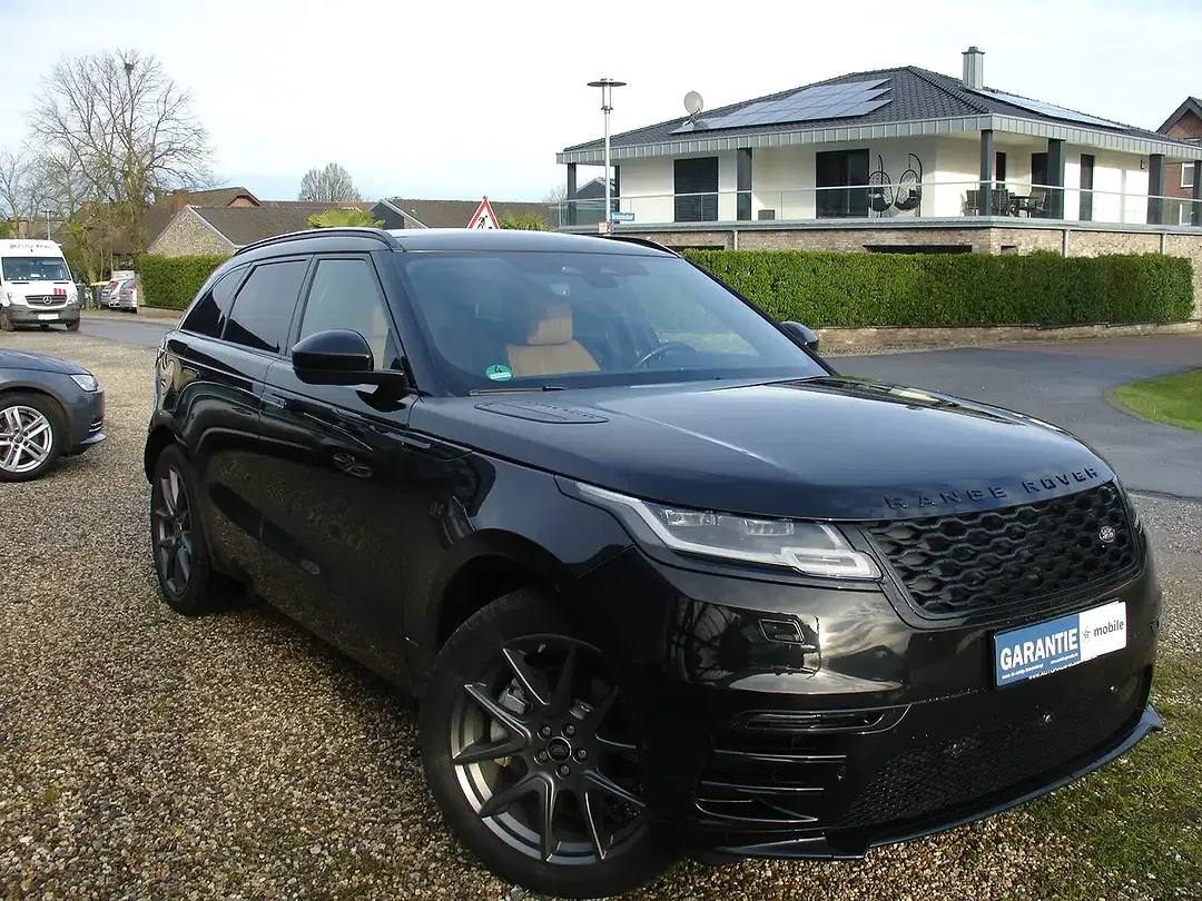 Land Rover Range Rover Velar - Thumbnail 3