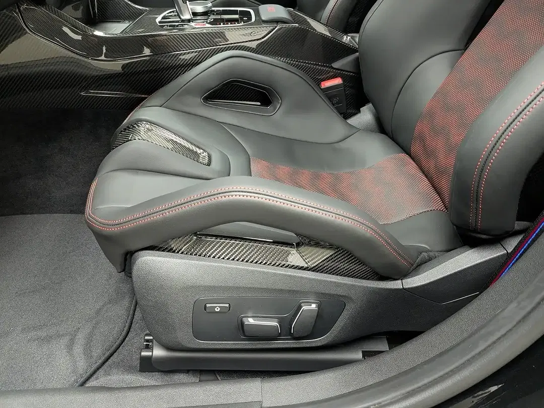 BMW M3 - Thumbnail 13