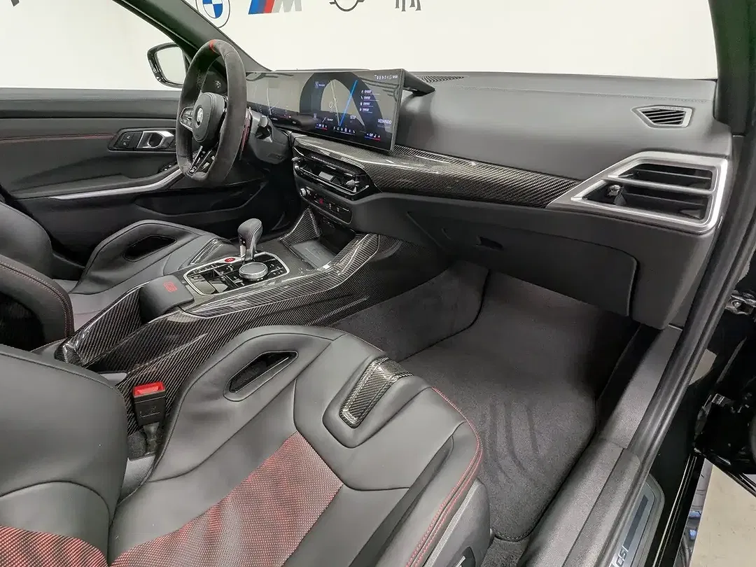 BMW M3 - Thumbnail 6
