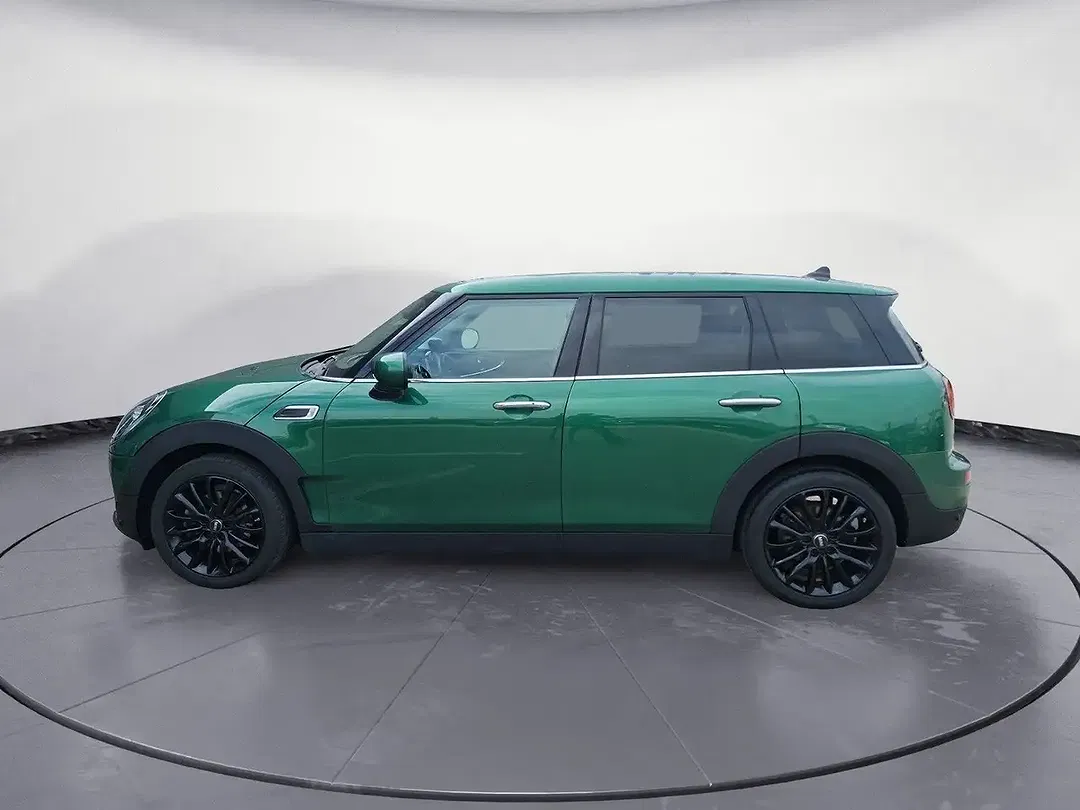 MINI Cooper Clubman - Thumbnail 3
