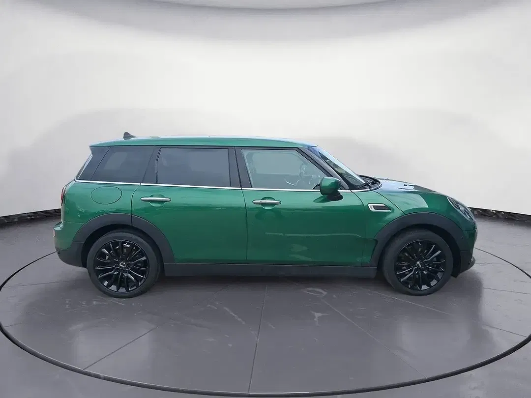MINI Cooper Clubman - Thumbnail 6