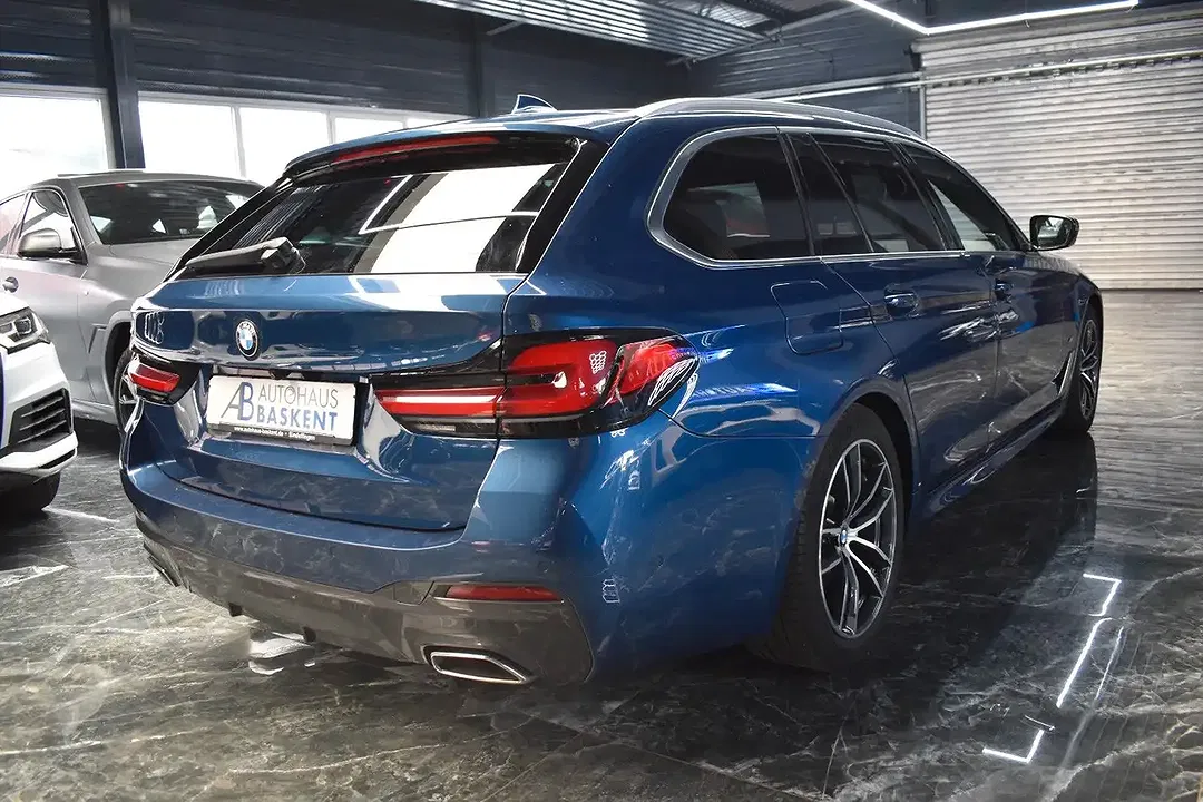 BMW 520 - Thumbnail 4