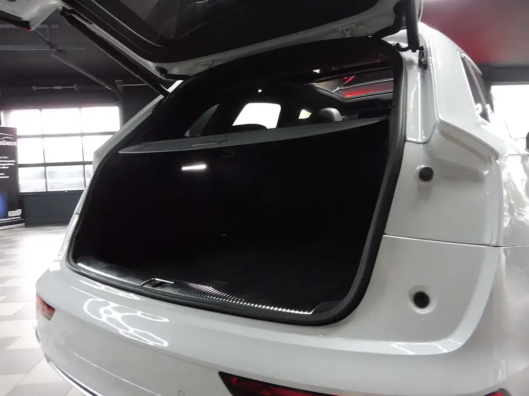 Audi SQ5 - Thumbnail 15