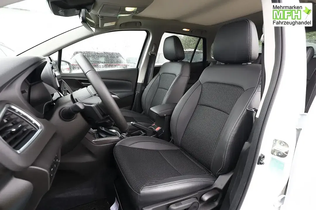 Suzuki S-Cross - Thumbnail 5