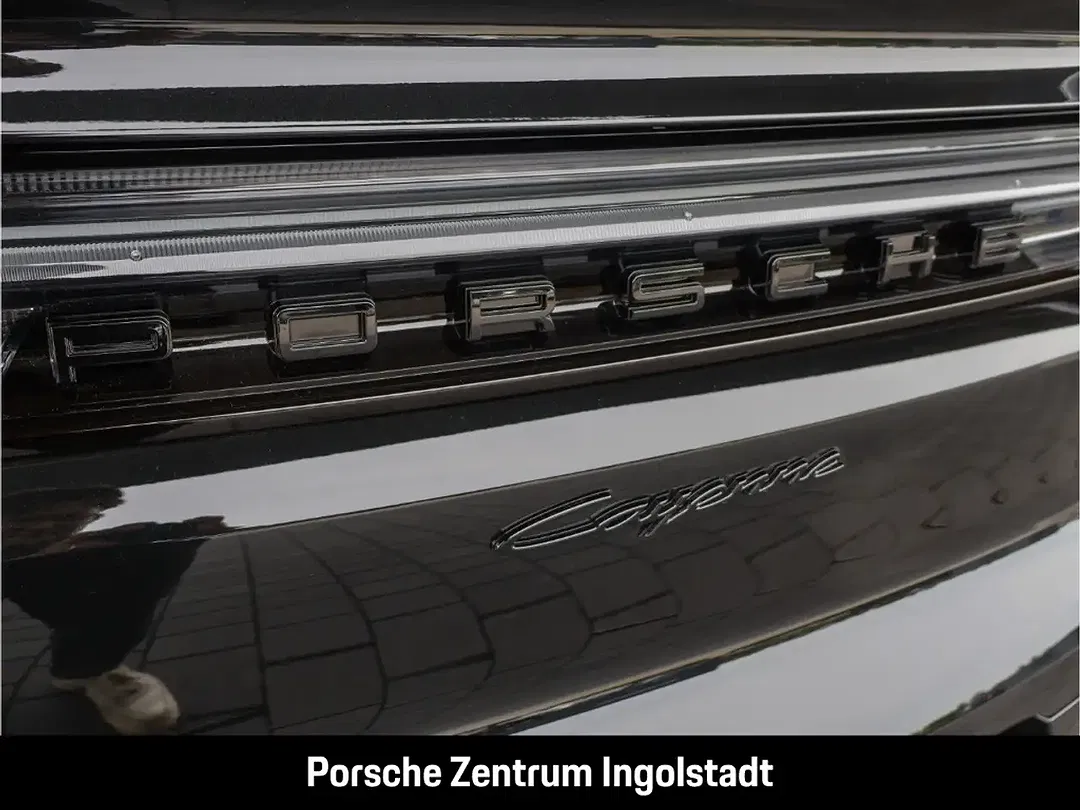 Porsche Cayenne - Thumbnail 10