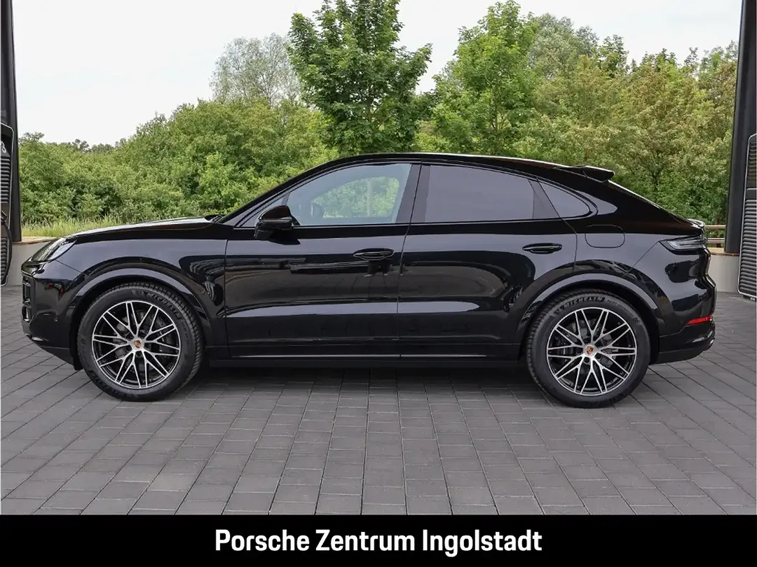 Porsche Cayenne - Thumbnail 2