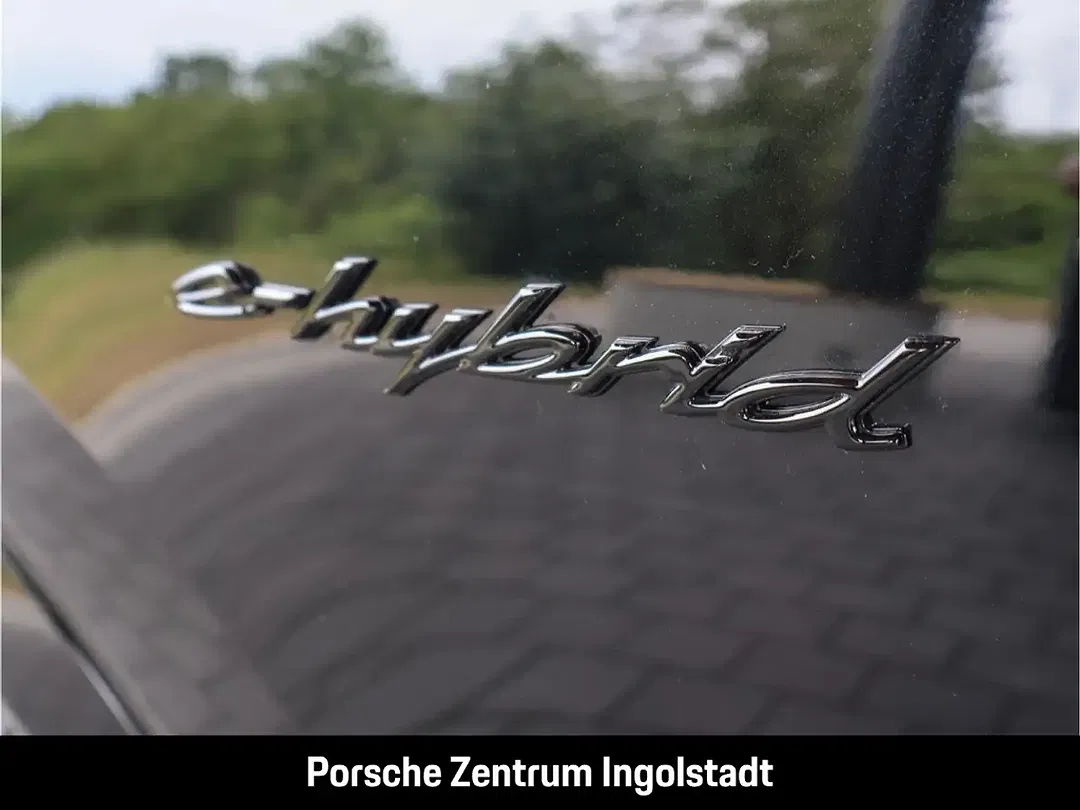 Porsche Cayenne - Thumbnail 7