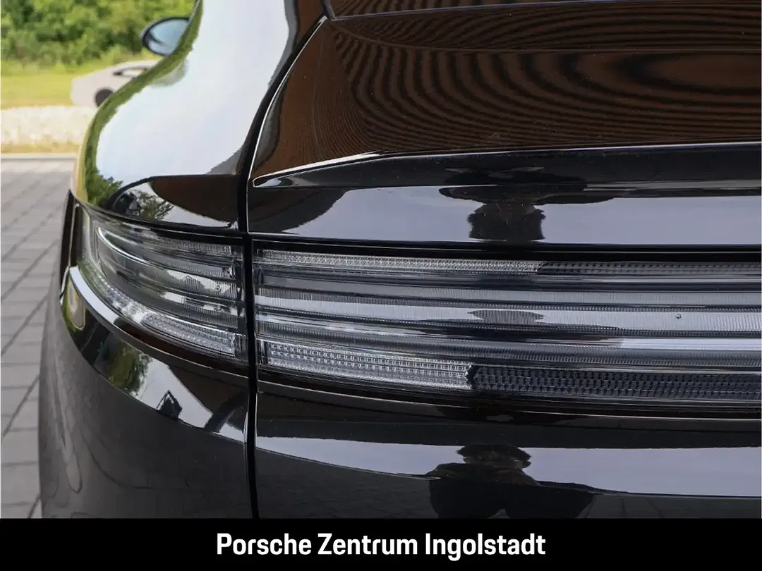Porsche Cayenne - Thumbnail 9