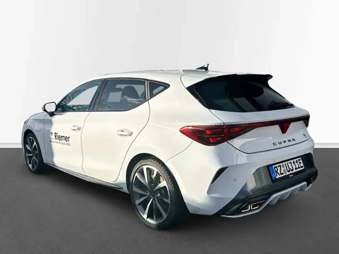 CUPRA Leon - Thumbnail 2