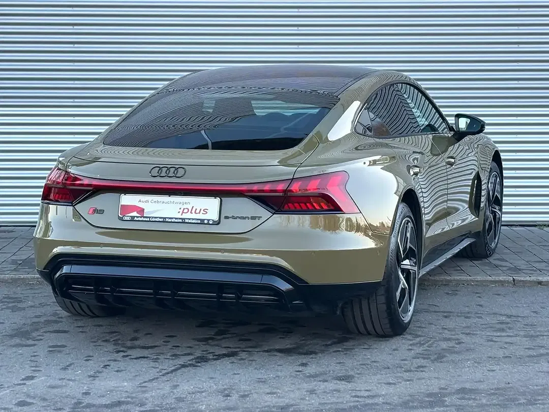 Audi RS e-tron GT - Thumbnail 4