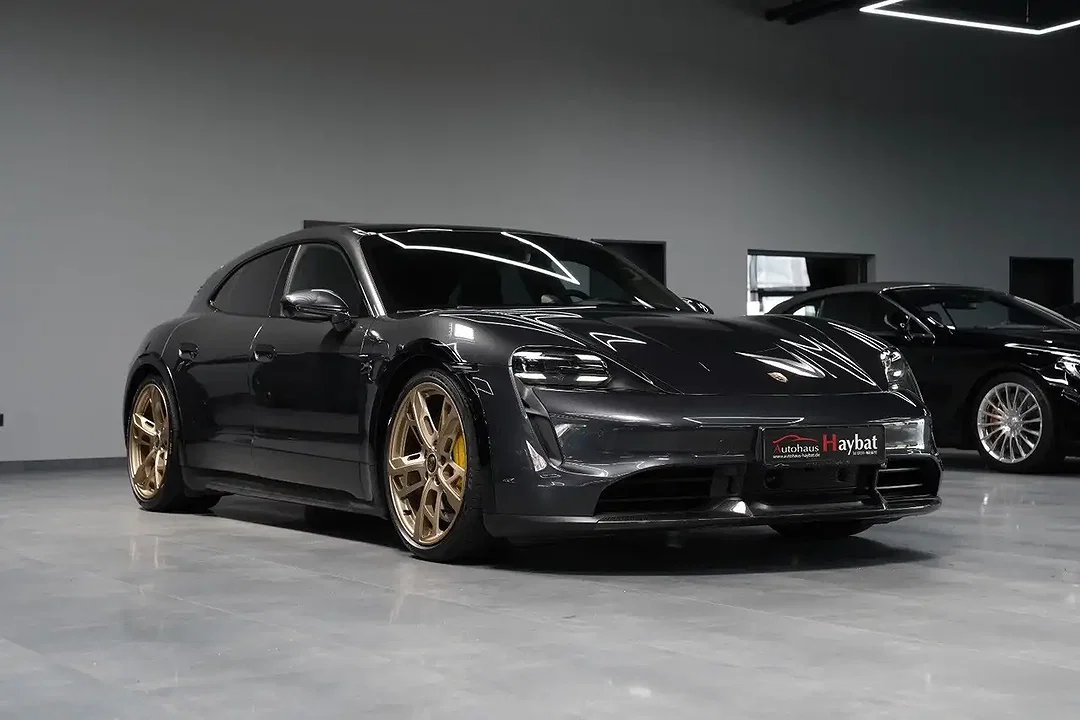 Porsche Taycan - Afbeelding 1