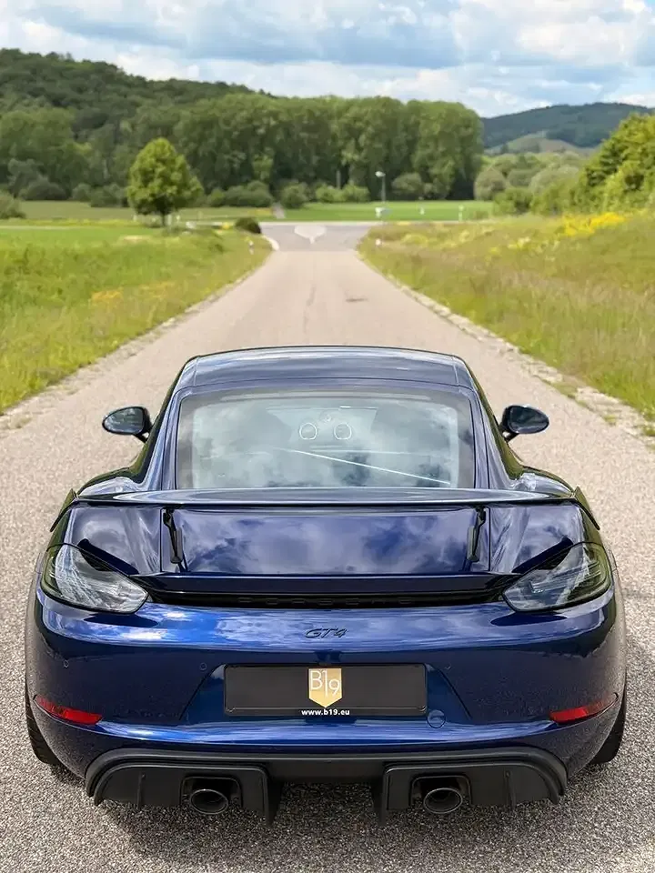 Porsche Cayman - Thumbnail 12