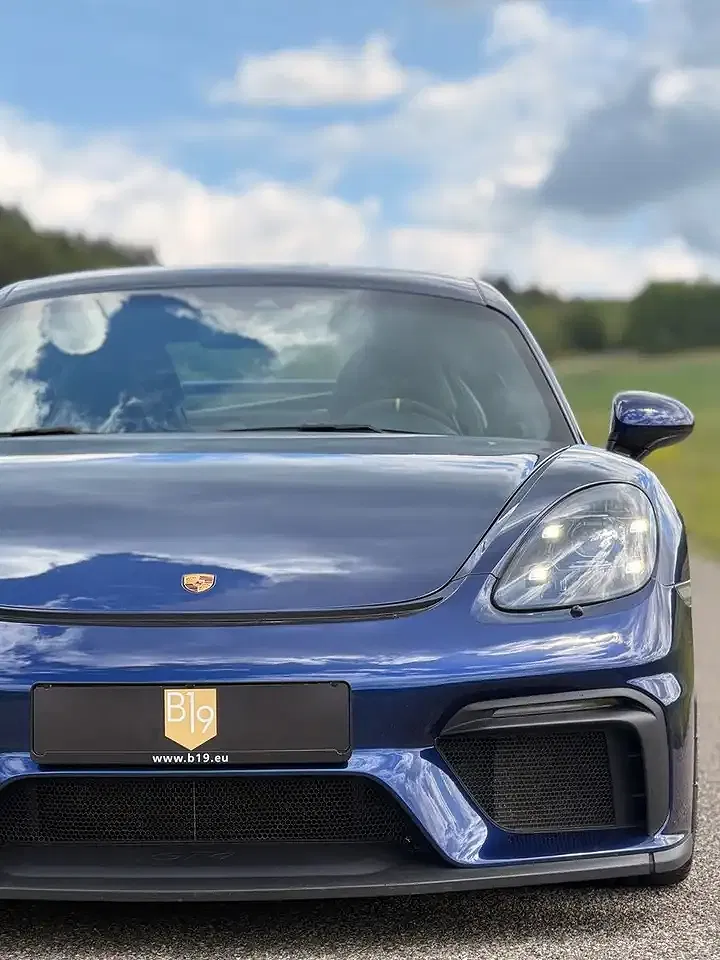 Porsche Cayman - Thumbnail 5