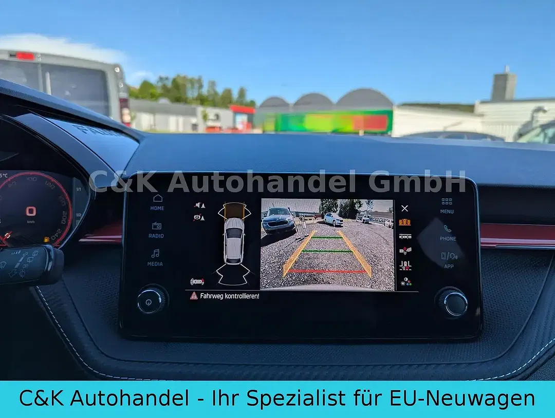 Skoda Fabia - Thumbnail 8